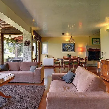 Villa Sunny Flowers *